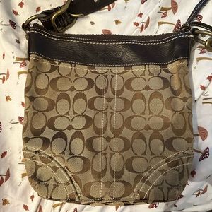 Vintage coach crossbody bag
